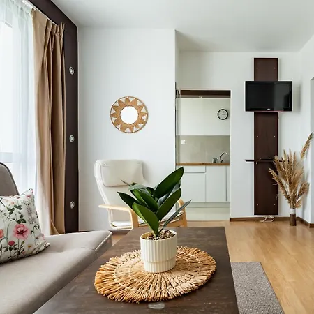 Urban Nest By Bookinghost Apartamento *